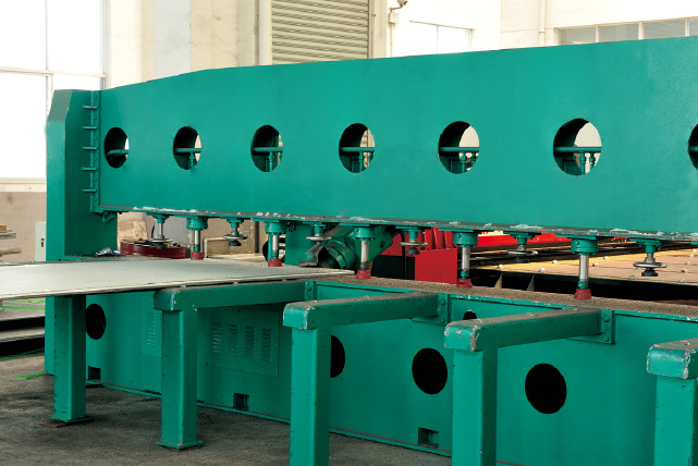 自動(dòng)刨邊機（封頭）