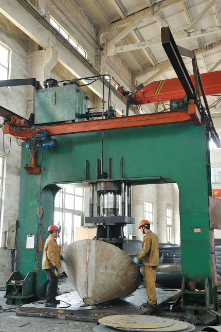 1000噸錐體折邊機（封...